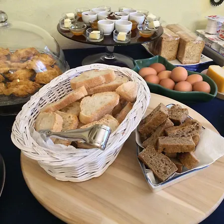 Bed & Breakfast La Gemma Di Elena Lucca