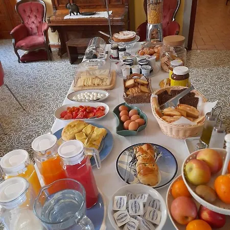 La Gemma Di Elena לינה וארוחת בוקר 2*